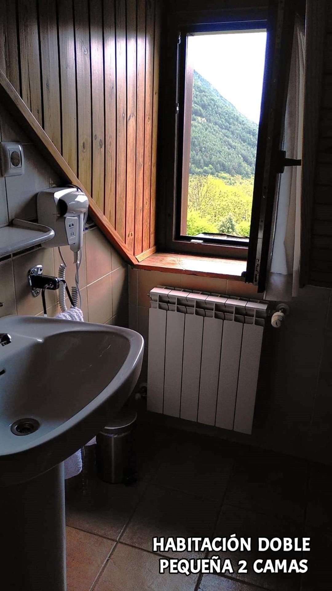 Hostal Rural Sant Climent Estación Eksteriør billede